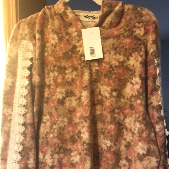 Haptics brand hoodie - Picture 1 of 2